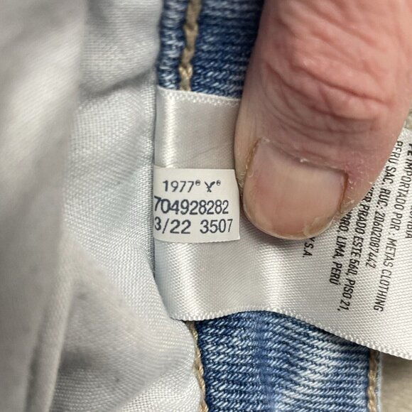 American Eagle‎ Straight Mom Jean Women's 8 Long Blue High Rise Distressed Denim - Picture 12 of 14